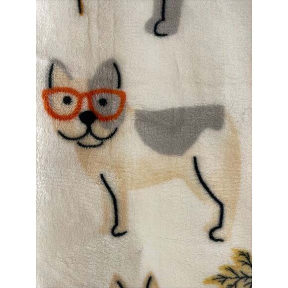 DOGS FALL In SWEATERS GLASSES LEAVES 50x70 Plush Throw Blanket Large Dog Print - Picture 9 of 10